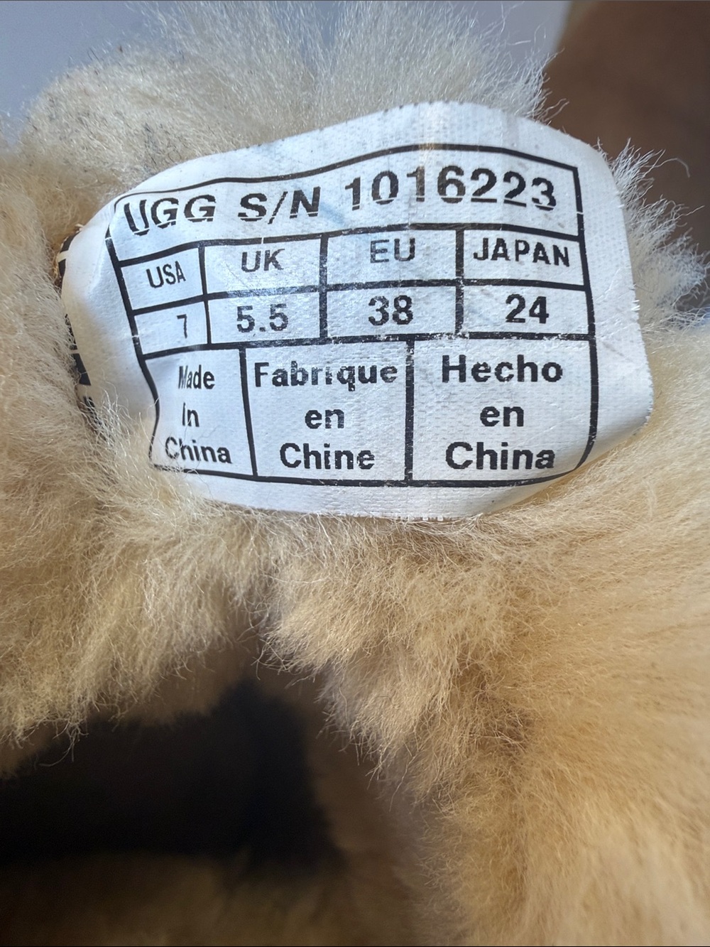 UGG Classic Chestnut Short II Chestnut Suede Boots - Size 7 - Picture 10 of 11